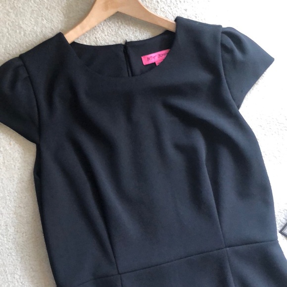 BetseyJohnson - Picture 3 of 5